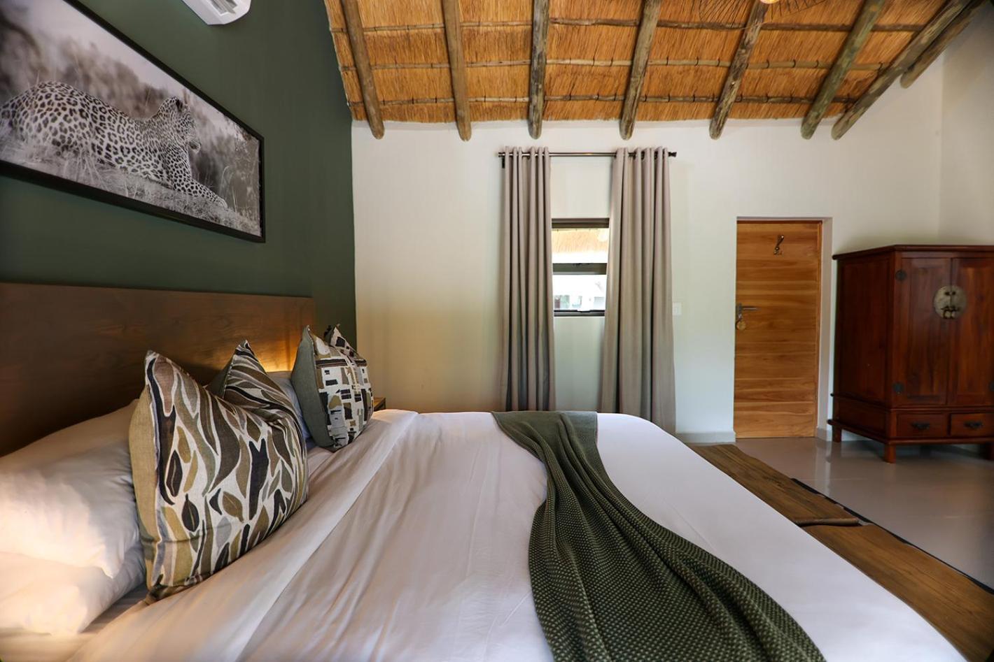 Tomo Safari Lodge Ходспруит Стая снимка