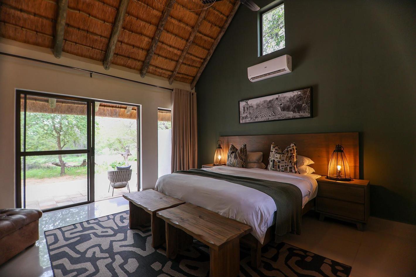 Tomo Safari Lodge Ходспруит Стая снимка