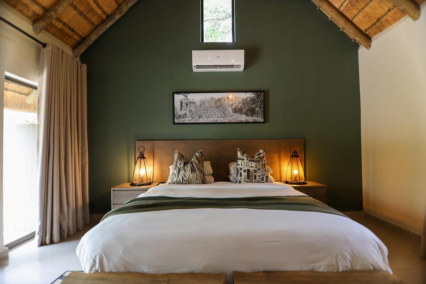 Tomo Safari Lodge Ходспруит Стая снимка